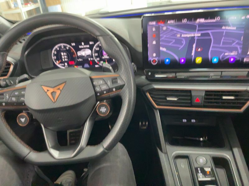 Cupra Formentor 2.0 TSI VZ 4Drive — zdjęcie 12