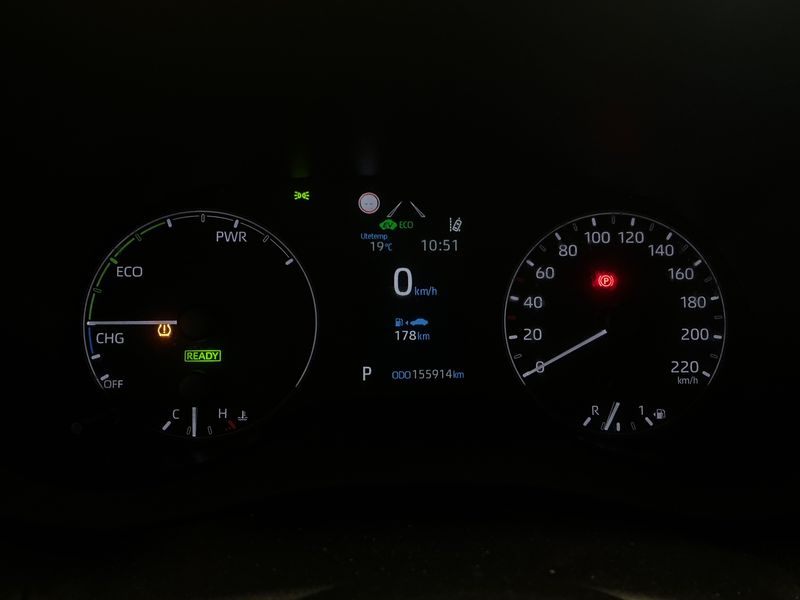 Toyota Yaris 1.5 Hybrid 2021 – снимка 19