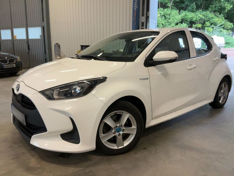 Toyota Yaris 1.5 Hybrid 2021 – снимка 1