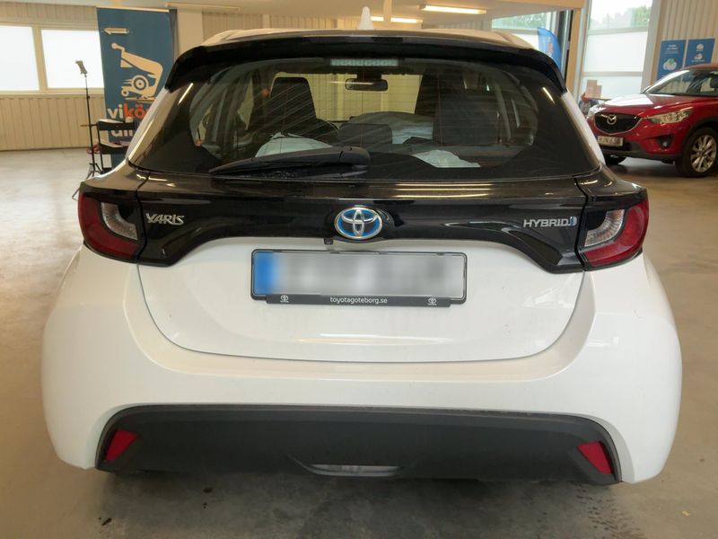 Toyota Yaris 1.5 Hybrid 2021 – снимка 7