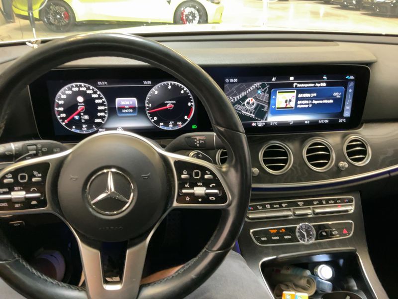 Mercedes-Benz E-Klasse All-Terrain E 400 d T 4Matic — zdjęcie 12