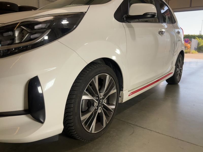 Kia Picanto 1.2 GT Line — zdjęcie 2