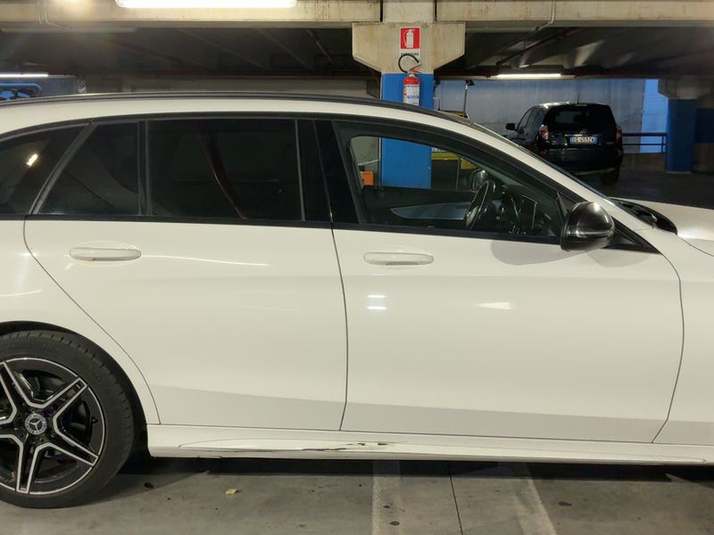 Mercedes-Benz C-Klasse C 220 d T 4Matic Premium — zdjęcie 7