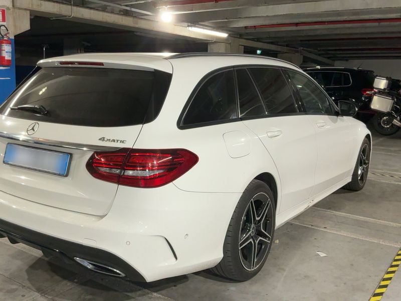 Mercedes-Benz C-Klasse C 220 d T 4Matic Premium — zdjęcie 6