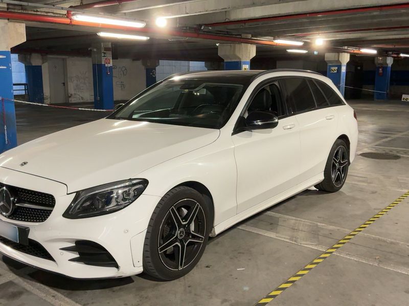 Mercedes-Benz C-Klasse C 220 d T 4Matic Premium — zdjęcie 2