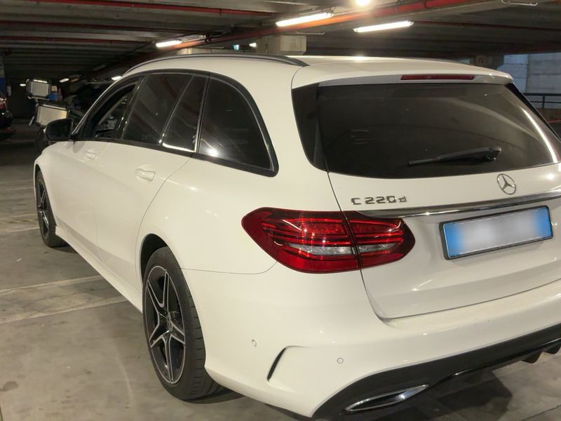 Mercedes-Benz C-Klasse C 220 d T 4Matic Premium — zdjęcie 3