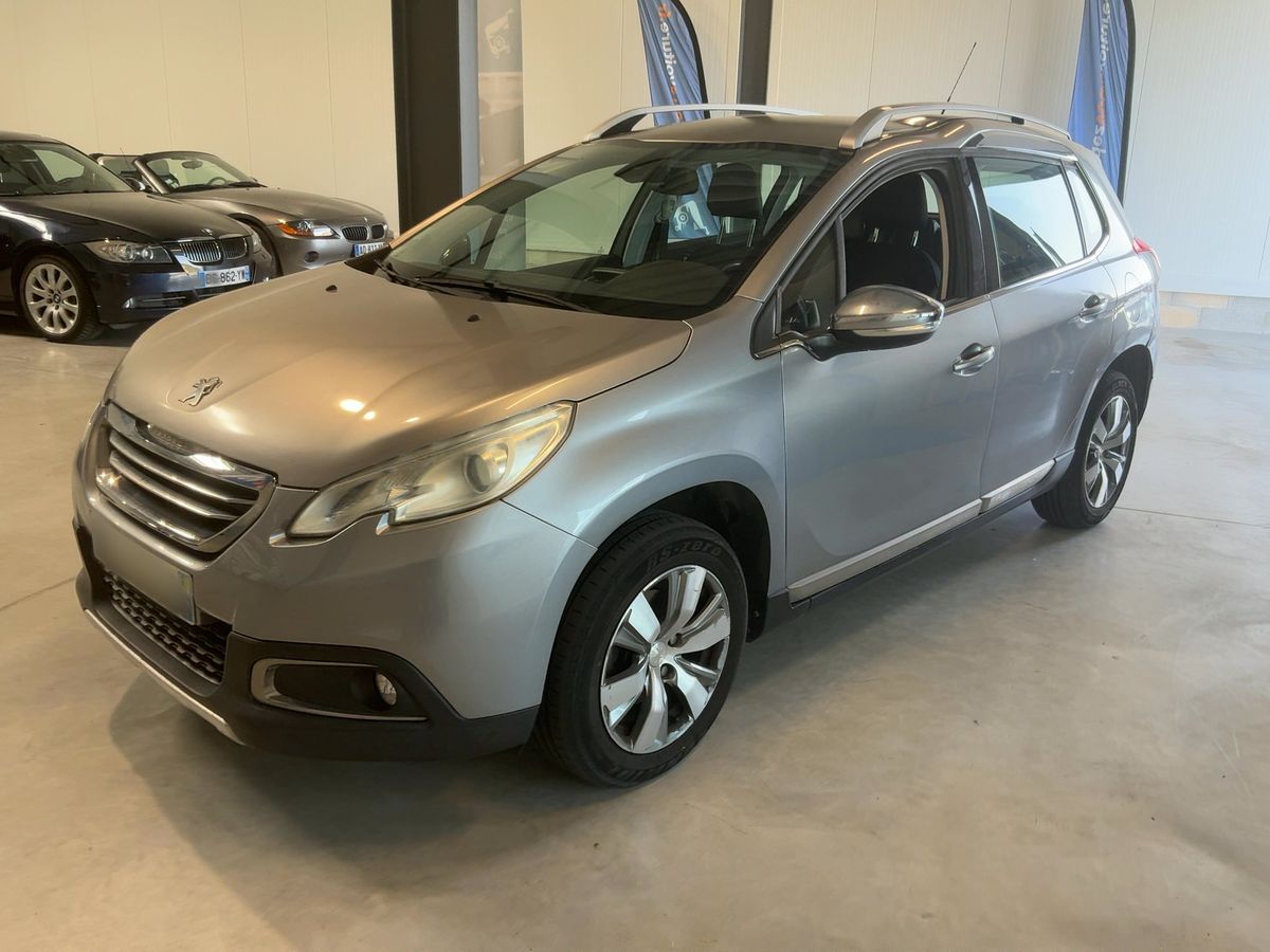 Peugeot 2008 2015 — photo 1