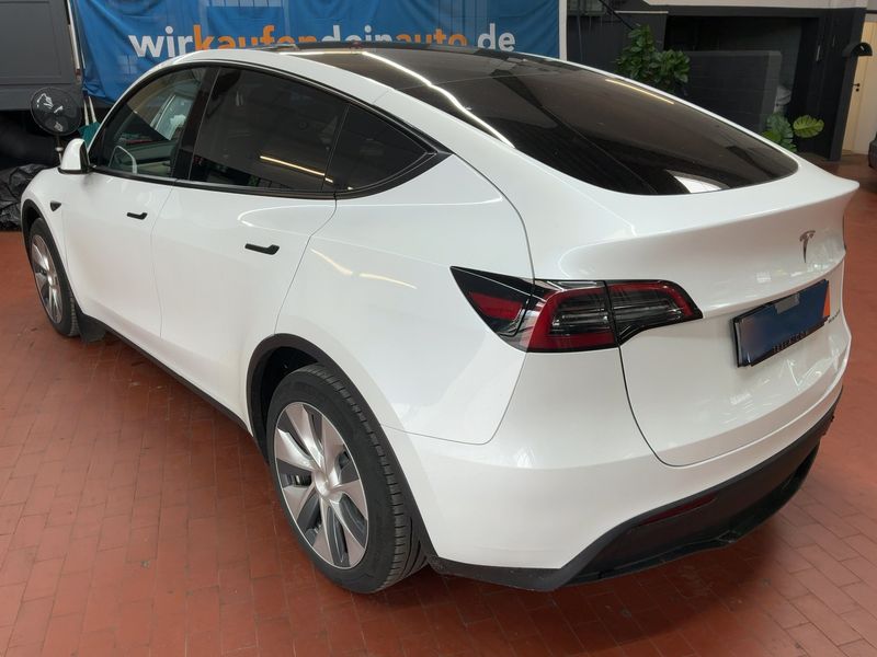 Tesla Model Y Max Range Dual AWD AWD — zdjęcie 3