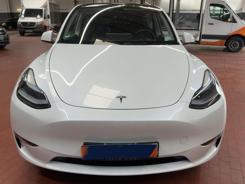 Tesla Model Y Max Range Dual AWD AWD — zdjęcie 9