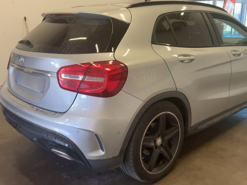 Mercedes-Benz GLA-Klasse GLA 220 d Fascination 2016 – снимка 8