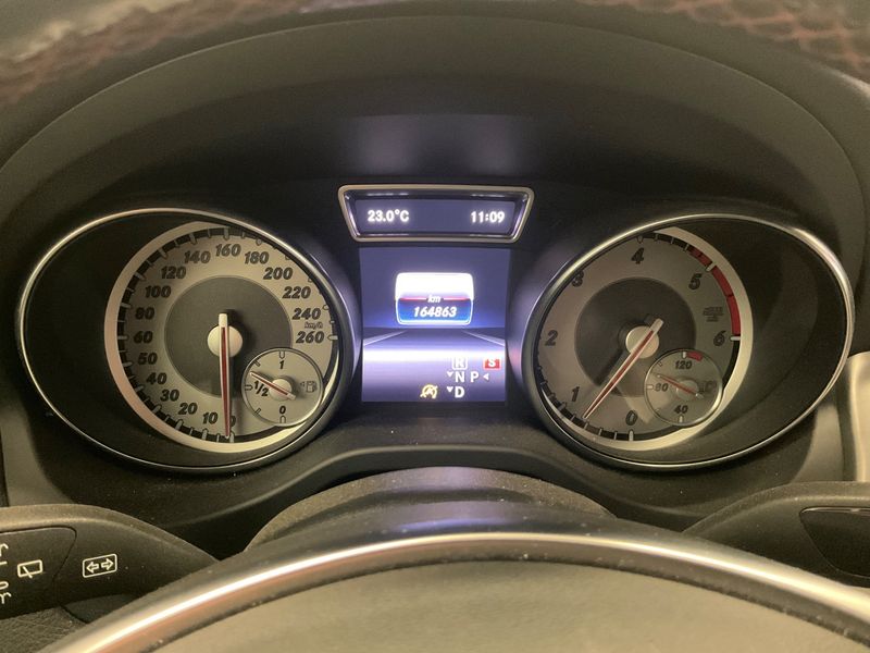 Mercedes-Benz GLA-Klasse GLA 220 d Fascination 2016 – снимка 18