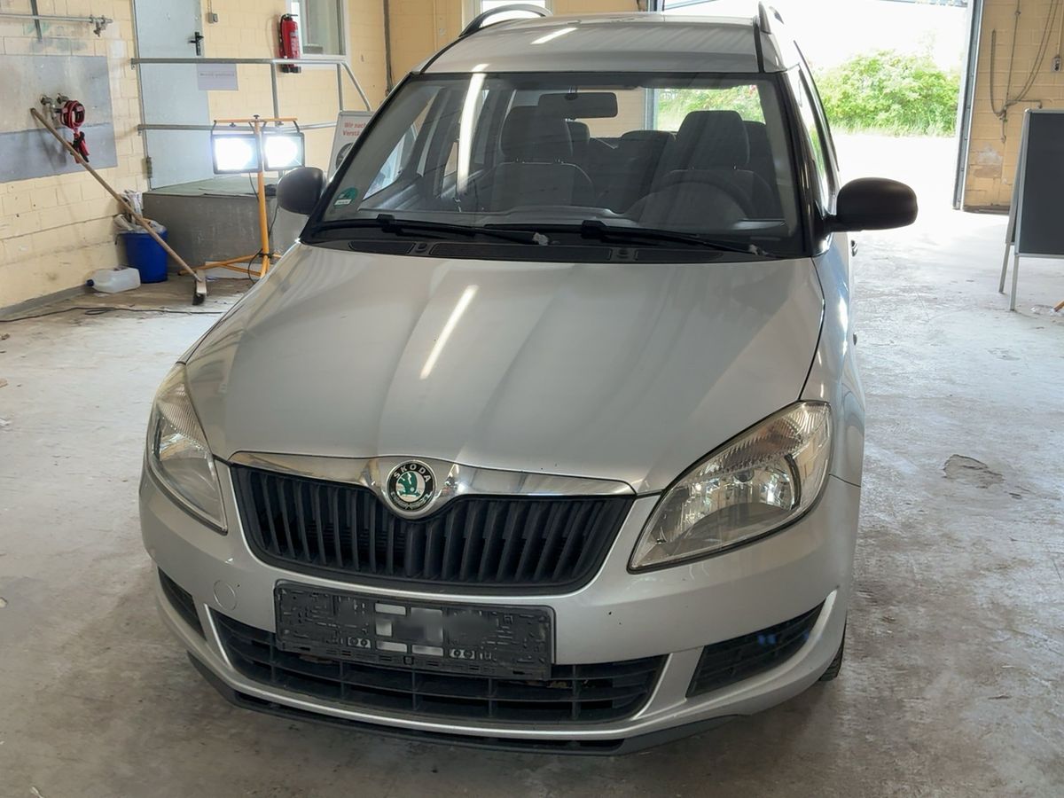 Skoda Roomster 2011