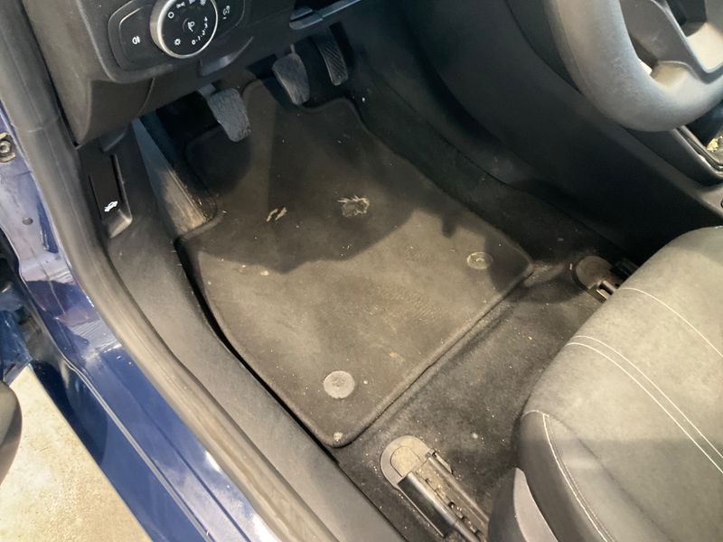 Ford Fiesta 1.5 TDCi Plus 2018 – снимка 31