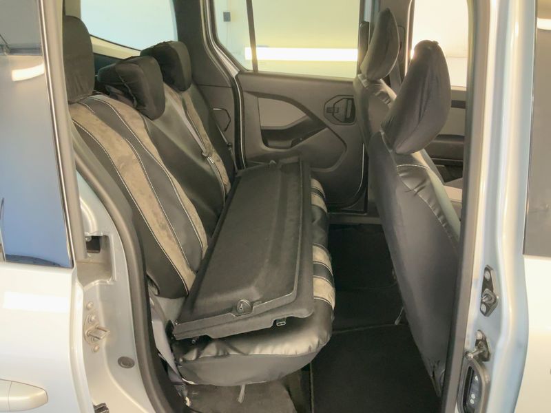 Renault Kangoo 1.3 TCe Techno 2023 – снимка 20