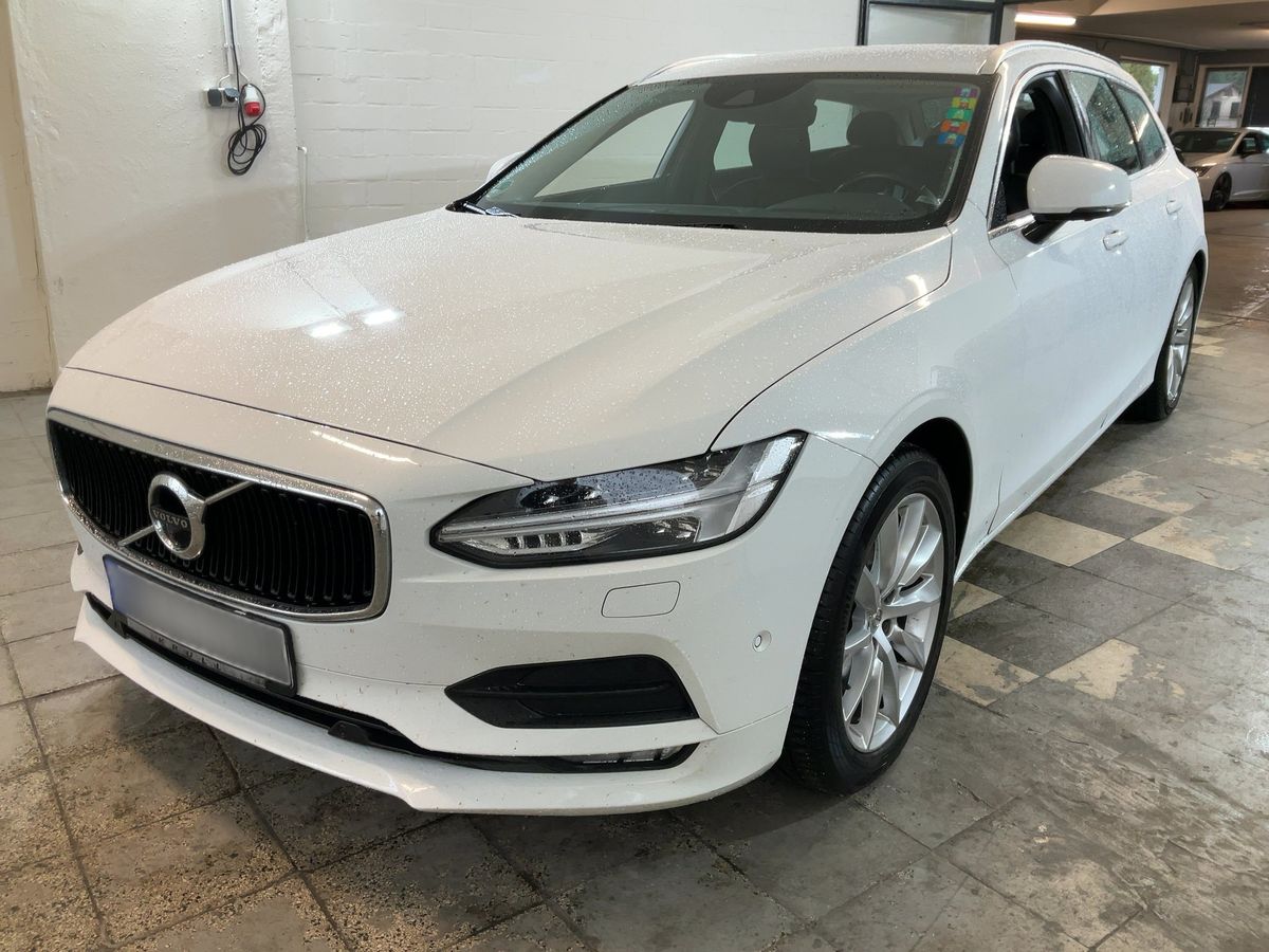 Volvo V90 2017 — photo 1