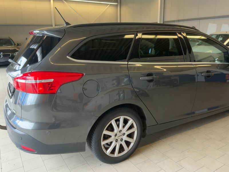 Ford Focus 1.0 EcoBoost Cool&Connect — zdjęcie 6