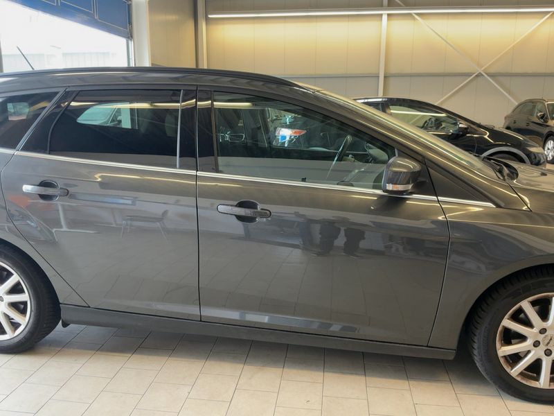Ford Focus 1.0 EcoBoost Cool&Connect — zdjęcie 7