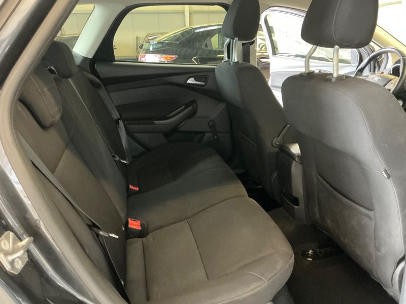 Ford Focus 1.0 EcoBoost Cool&Connect — zdjęcie 14