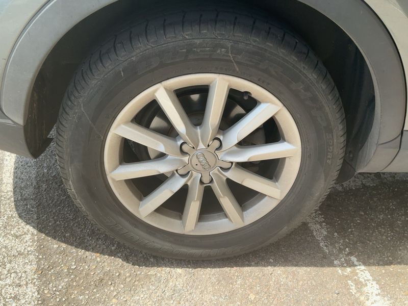 Audi Q3 2.0 TDI Ambiente 2012 – снимка 9