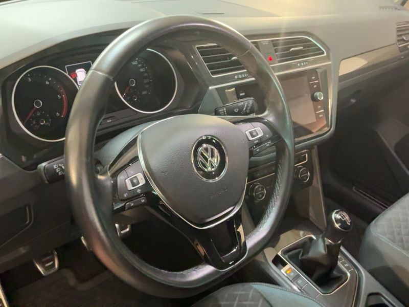 Volkswagen Tiguan 2.0 TDI IQ.DRIVE 2019 – снимка 18