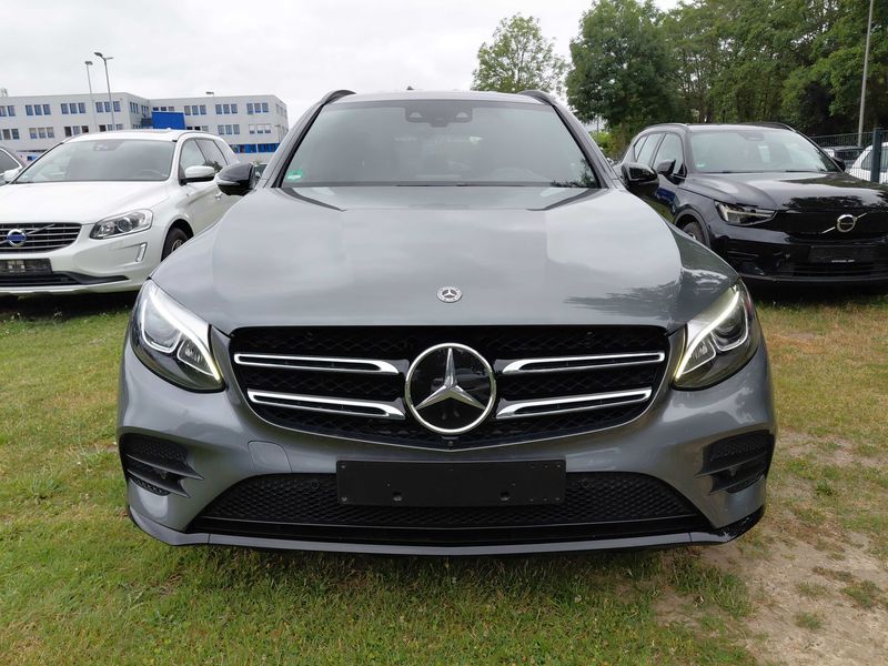 Mercedes-Benz GLC-Klasse GLC 250 4Matic AMG Line — zdjęcie 7