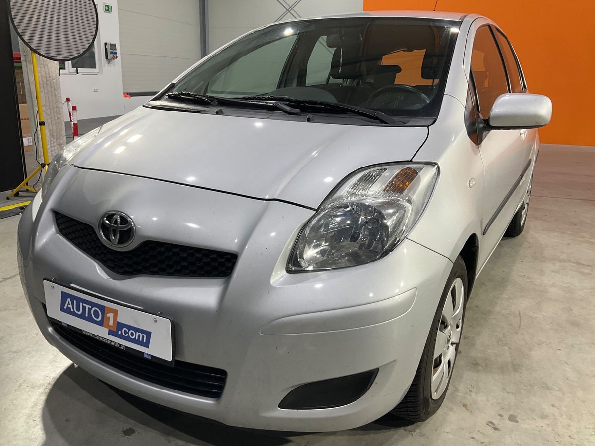 Toyota Yaris 1.0 VVT-i Sol