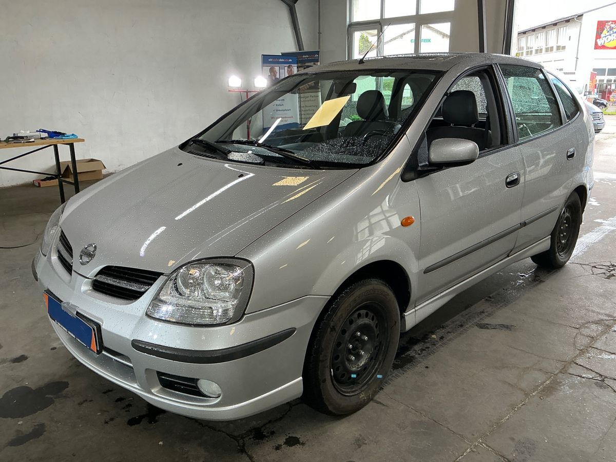 Nissan Almera 2005