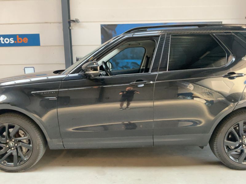 Land Rover Discovery 5 D250 Mild-Hybrid AWD — zdjęcie 4