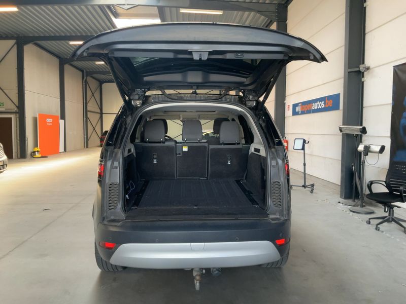 Land Rover Discovery 5 D250 Mild-Hybrid AWD — zdjęcie 10