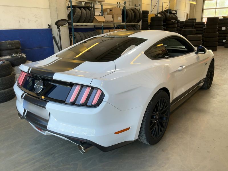 Ford Mustang 5.0 Ti-VCT V8 GT — zdjęcie 6