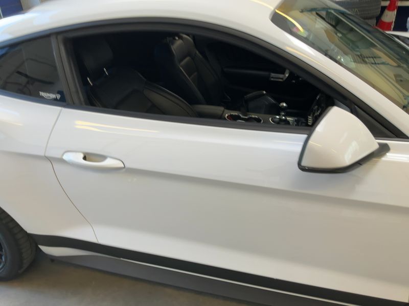 Ford Mustang 5.0 Ti-VCT V8 GT — zdjęcie 7