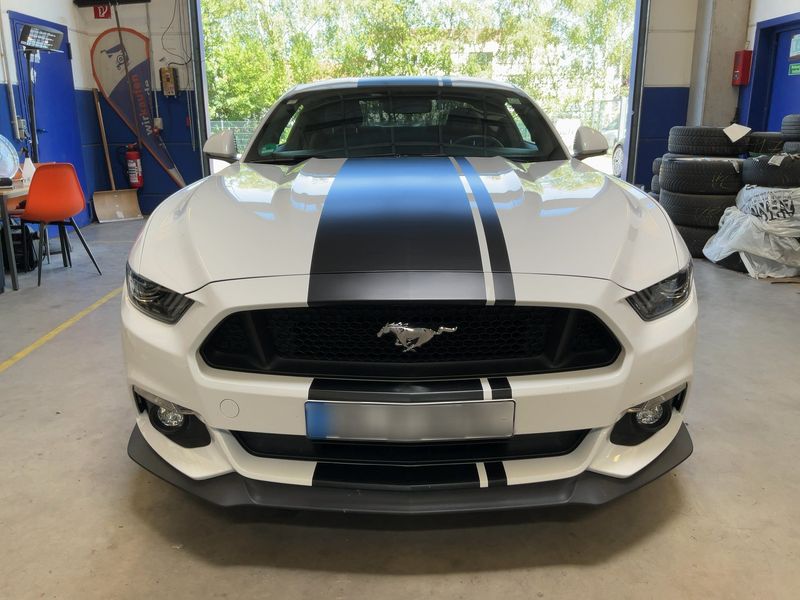 Ford Mustang 5.0 Ti-VCT V8 GT — zdjęcie 9