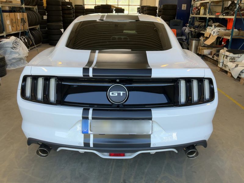 Ford Mustang 5.0 Ti-VCT V8 GT — zdjęcie 5