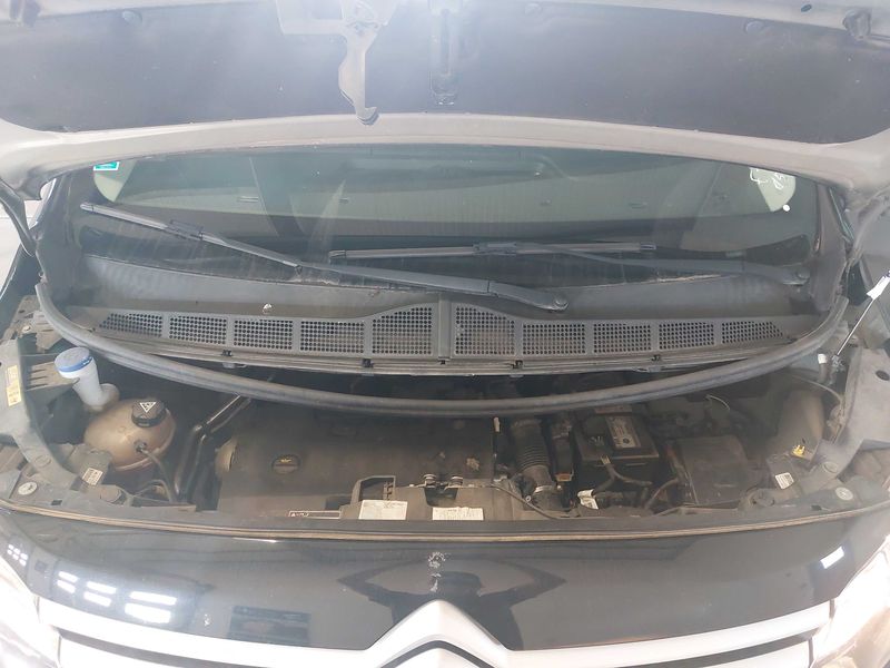 Citroen Jumpy 2.0 Blue-HDi Club M — zdjęcie 8