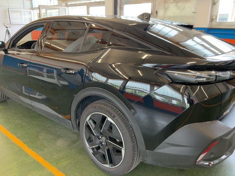 Peugeot 408 1.2 Mild-Hybrid GT — zdjęcie 3