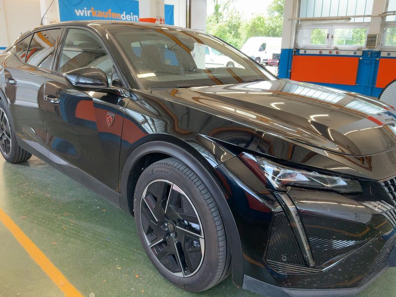 Peugeot 408 1.2 Mild-Hybrid GT — zdjęcie 8