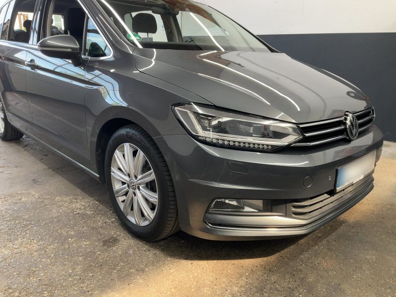 Volkswagen Touran 2.0 TDI Highline BlueMotion Tech 2016 – снимка 12