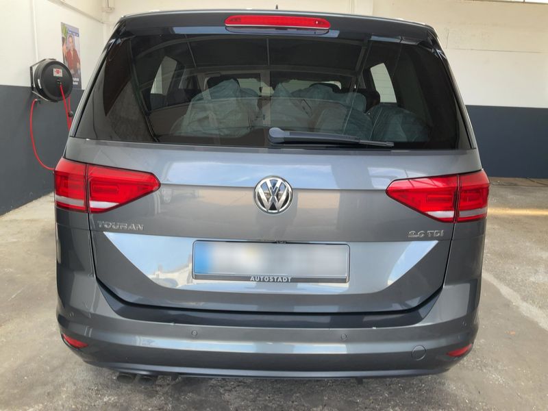 Volkswagen Touran 2.0 TDI Highline BlueMotion Tech 2016 – снимка 7