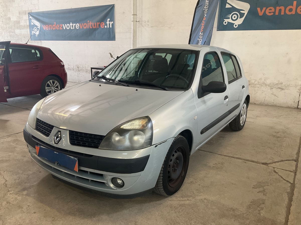 Renault Clio 2003