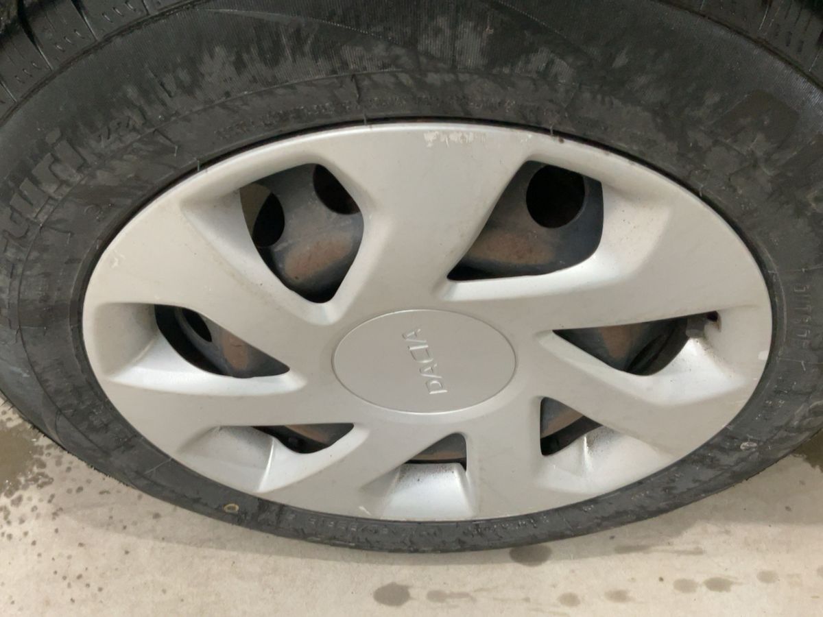 Dacia Logan 2018 — photo 10