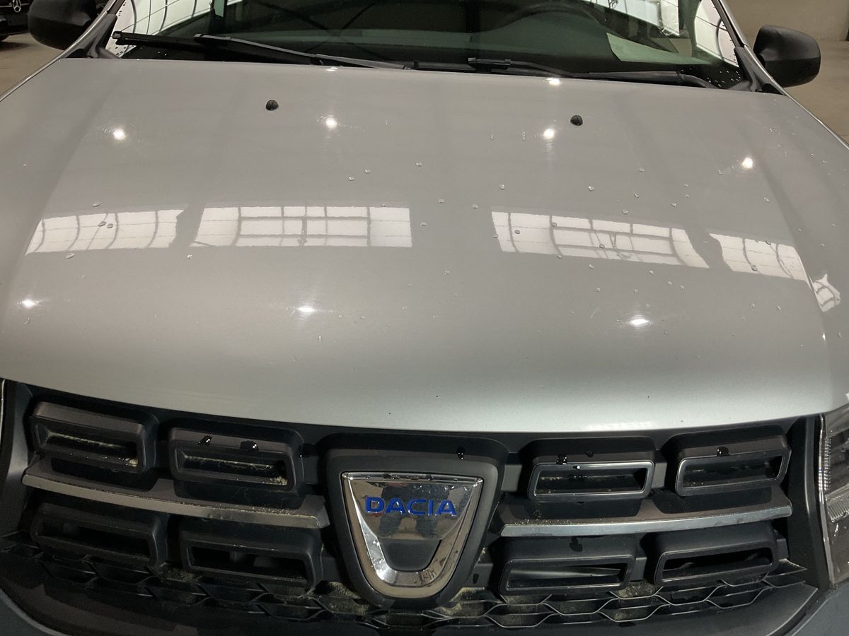 Dacia Logan 2018 — photo 32