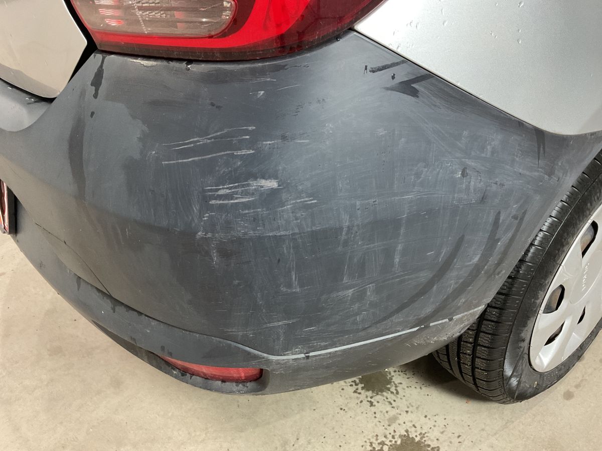 Dacia Logan 2018 — photo 28