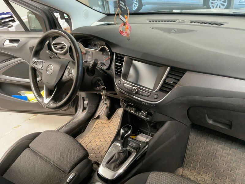 Opel Crossland X 1.2 Turbo Elegance — zdjęcie 12