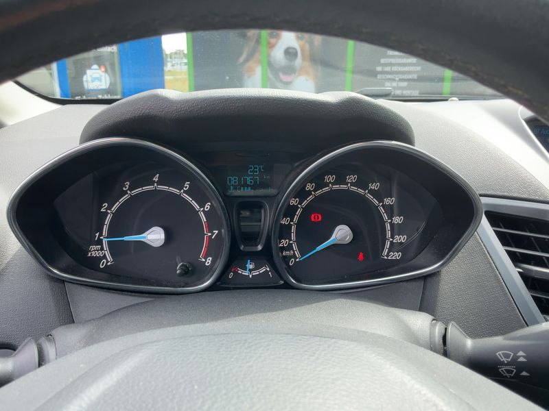 Ford Fiesta 1.25 Trend — zdjęcie 13