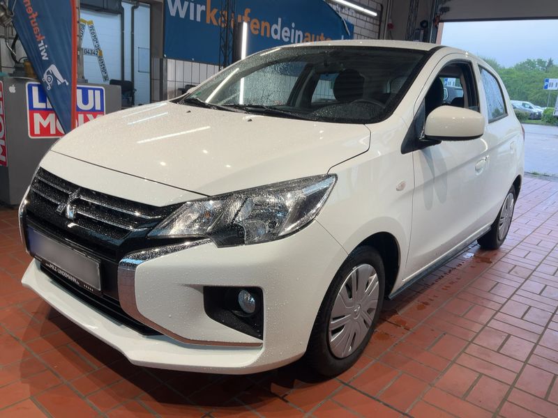 Mitsubishi Space