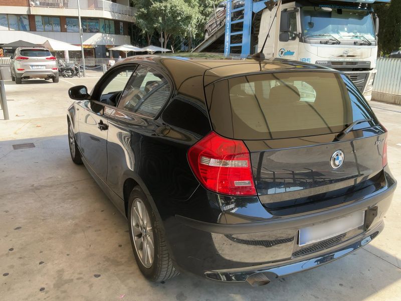 BMW 1er 116d 2010 – снимка 6