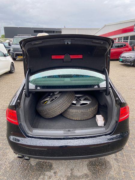 Audi A4 1.8 TFSI Attraction — zdjęcie 21