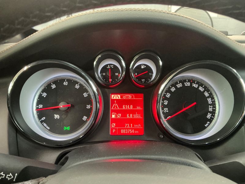 Opel Cascada 1.6 SIDI Turbo Innovation — zdjęcie 13