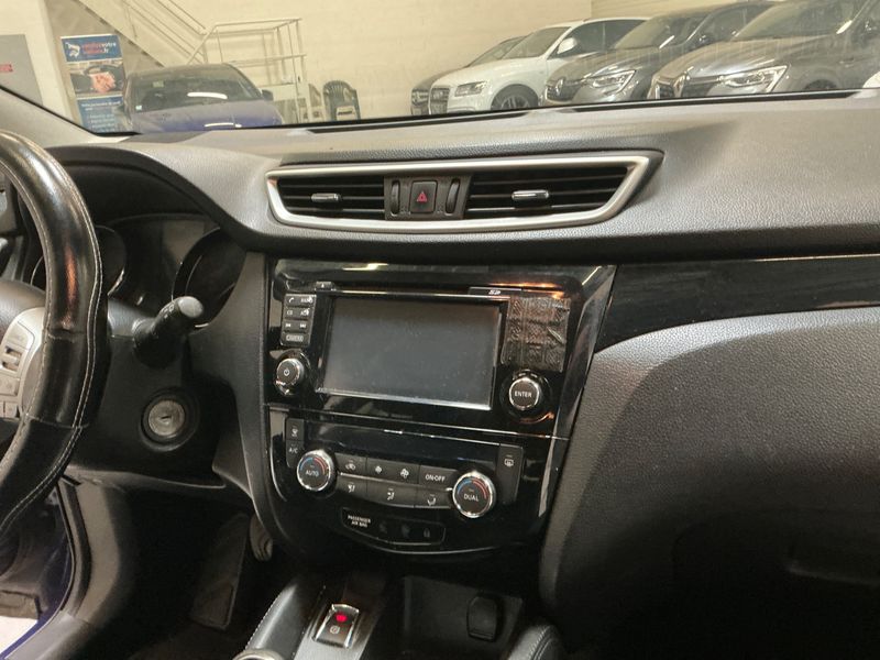 Nissan Qashqai 1.5 Turbodiesel Connect Edition 2014 – снимка 34