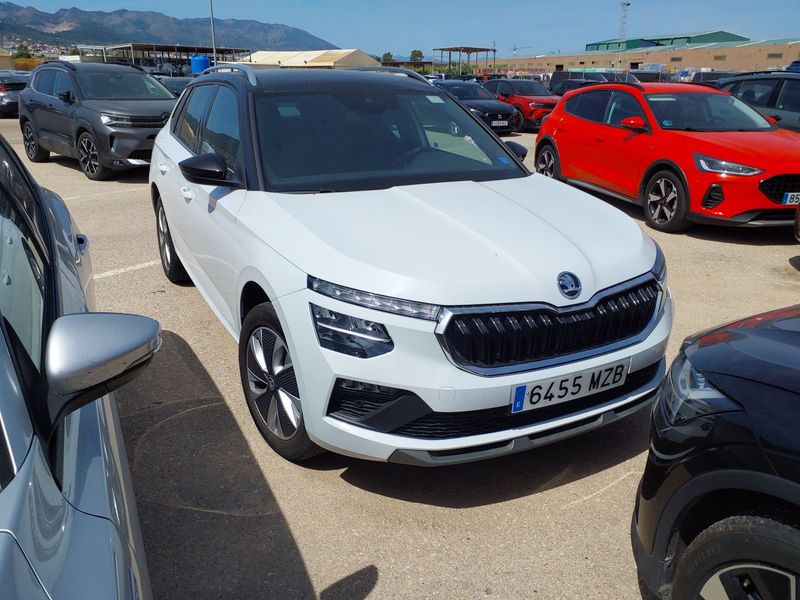 Skoda Kamiq 1.5 TSI ACT Selection — zdjęcie 8